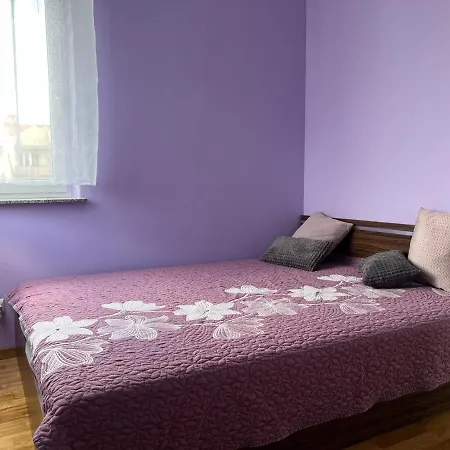 Tuwima Park Apartment